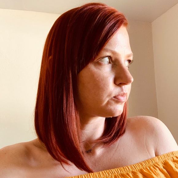 Meet your Posher, Sara - Picture 1 of 1